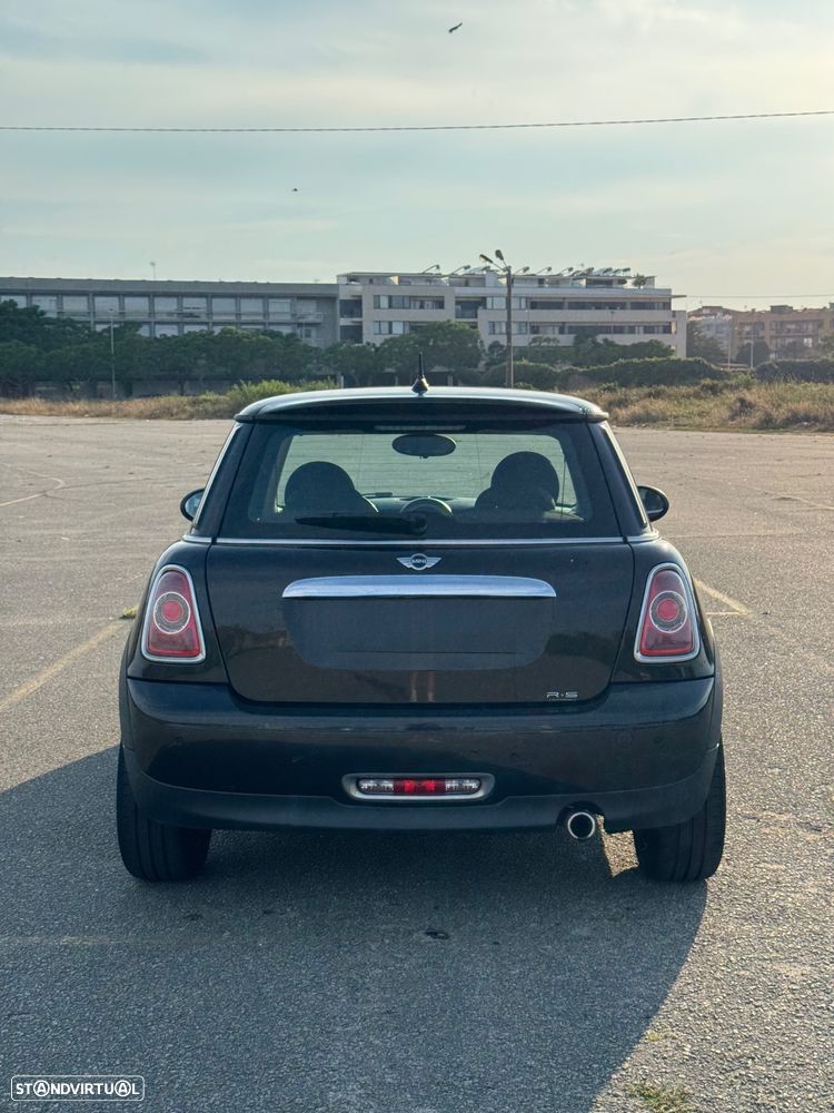 MINI 3 Portas One D - 5