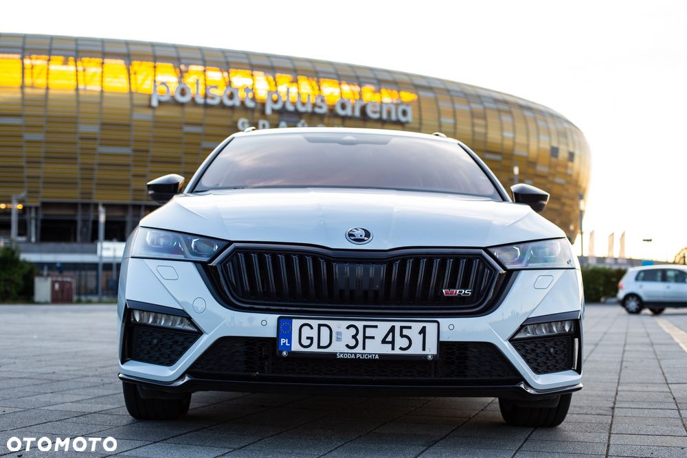 Skoda Octavia 2.0 TSI RS DSG - 2