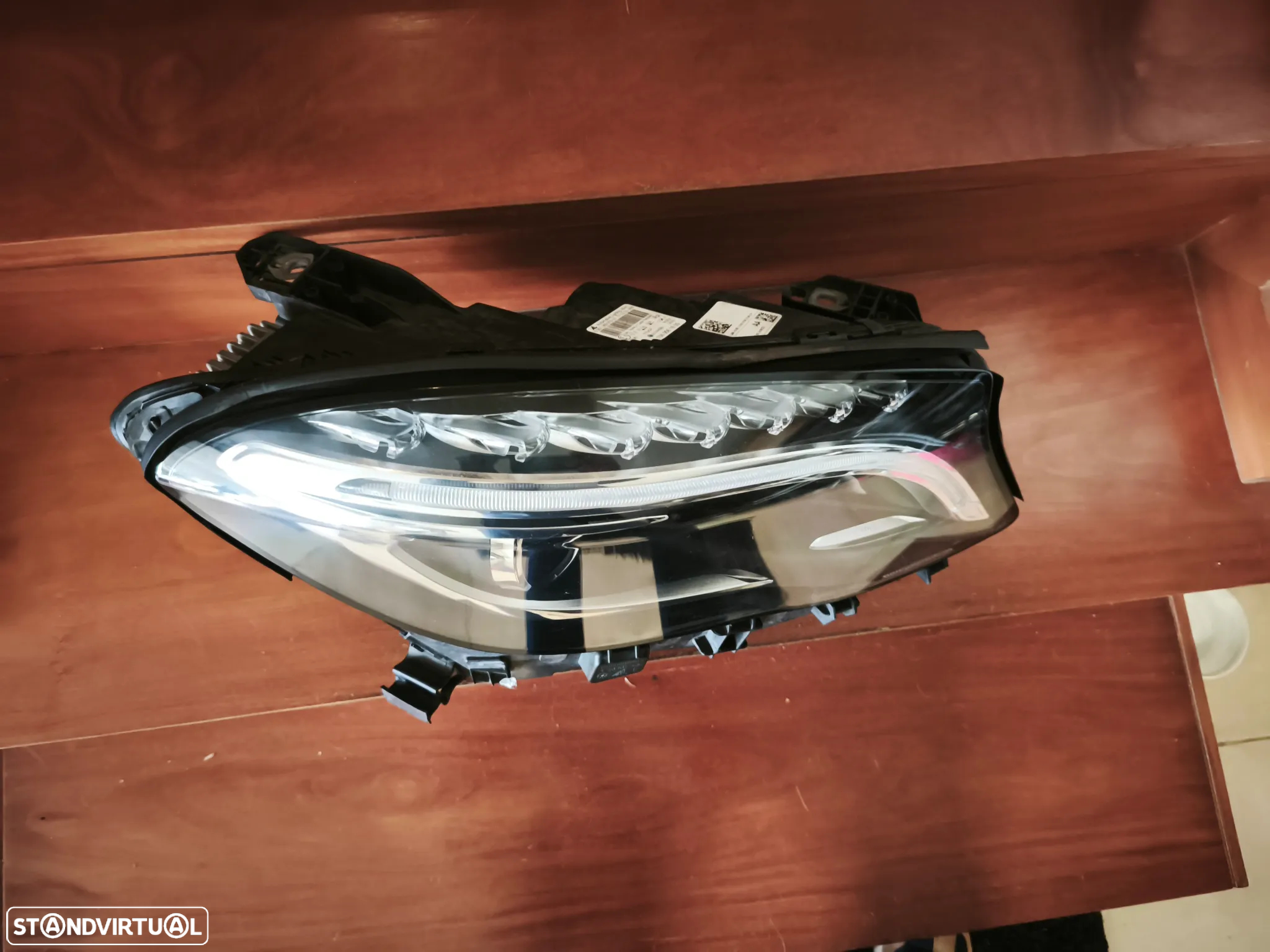 Farol direito bi-xenon LED Mercedes GLA w156 - 4