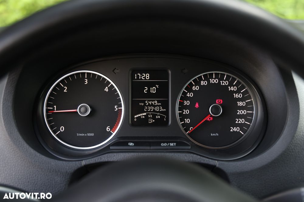 Volkswagen Polo 1.2 TDI Blue Motion - 23
