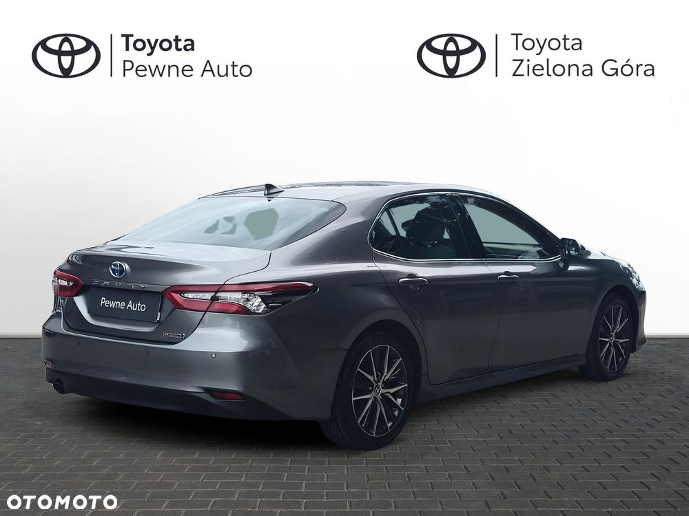 Toyota Camry 2.5 Hybrid Executive CVT - 6