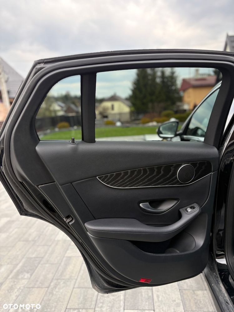 Mercedes-Benz GLC 200 4-Matic - 9