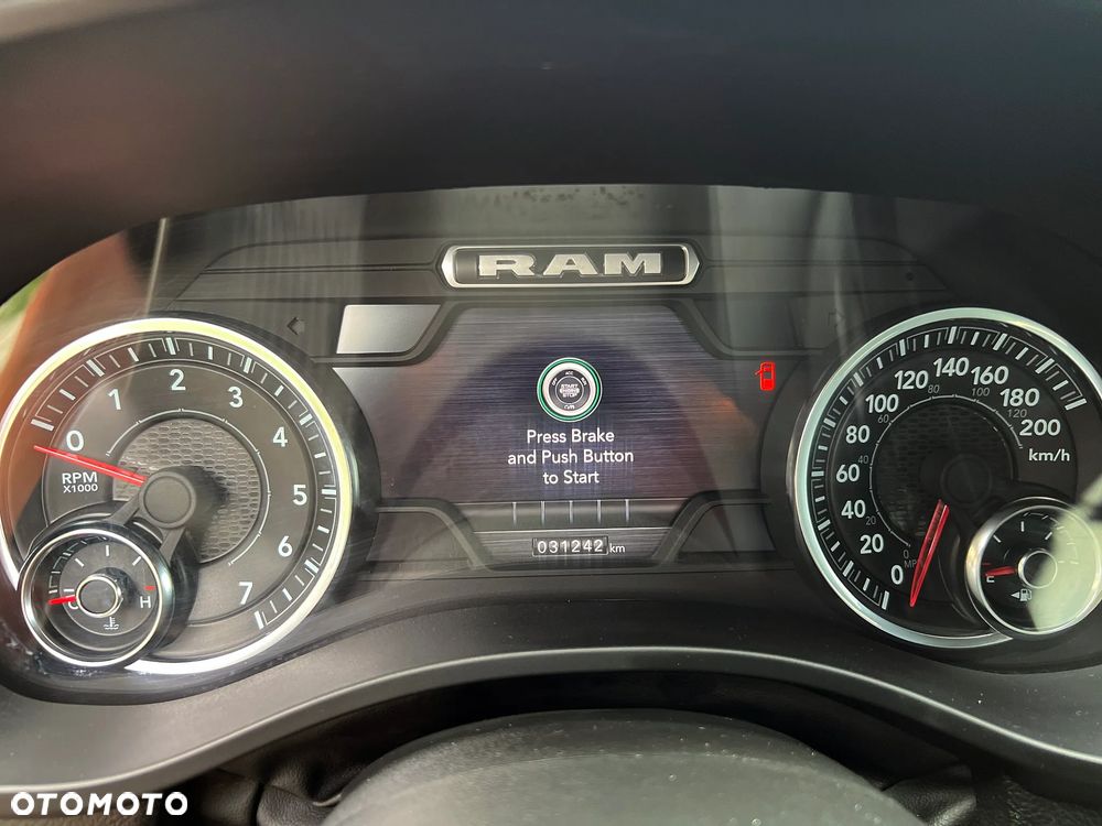 RAM 1500 5.7 Crew Cab Bighorn - 27