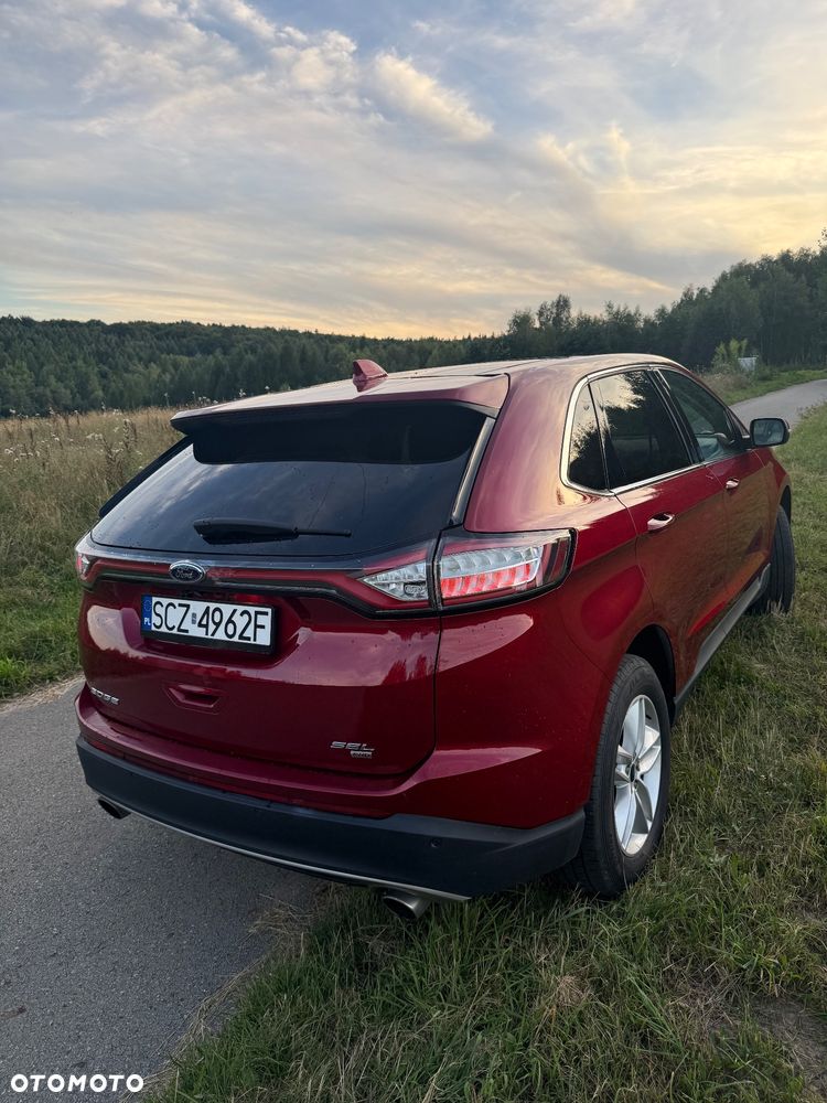 Ford Edge - 10