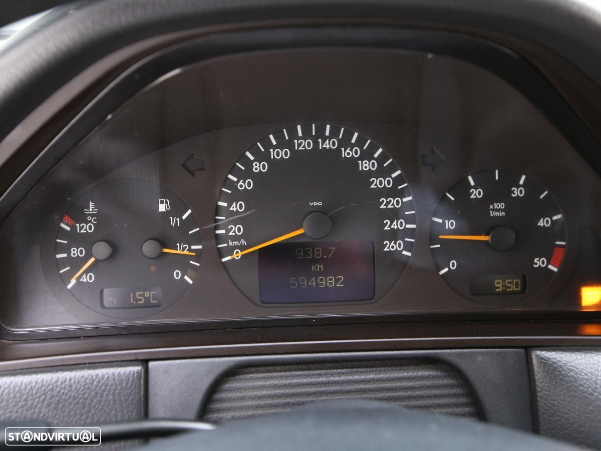 Mercedes-Benz E 270 CDi Elegance - 20