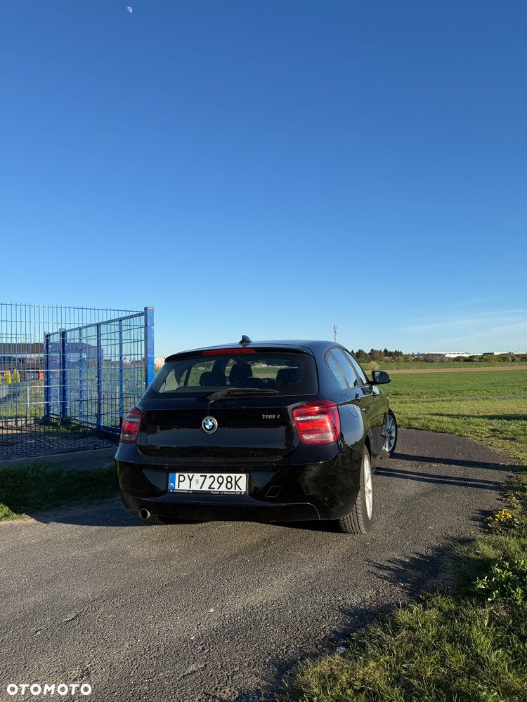 BMW Seria 1 116i - 11