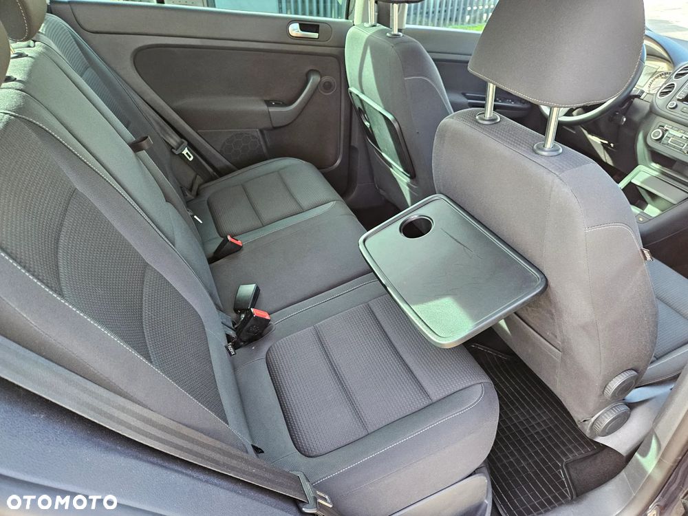Volkswagen Golf Plus 1.6 TDI BlueMot Comfortline - 34