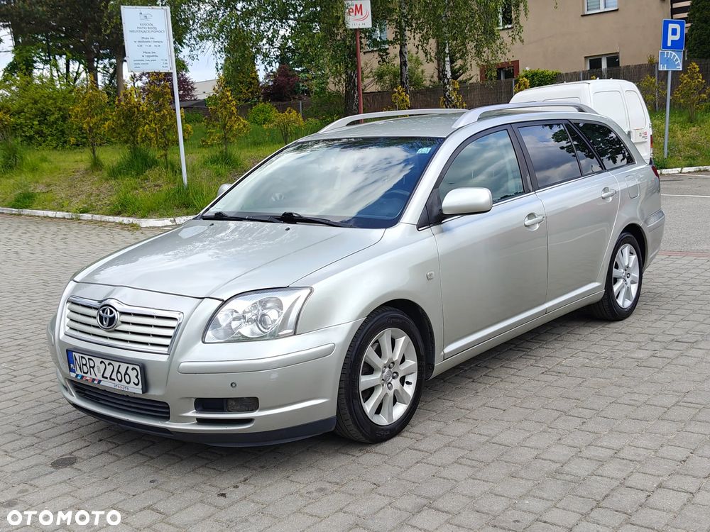 Toyota Avensis 2.0 VVT-i Travel - 21