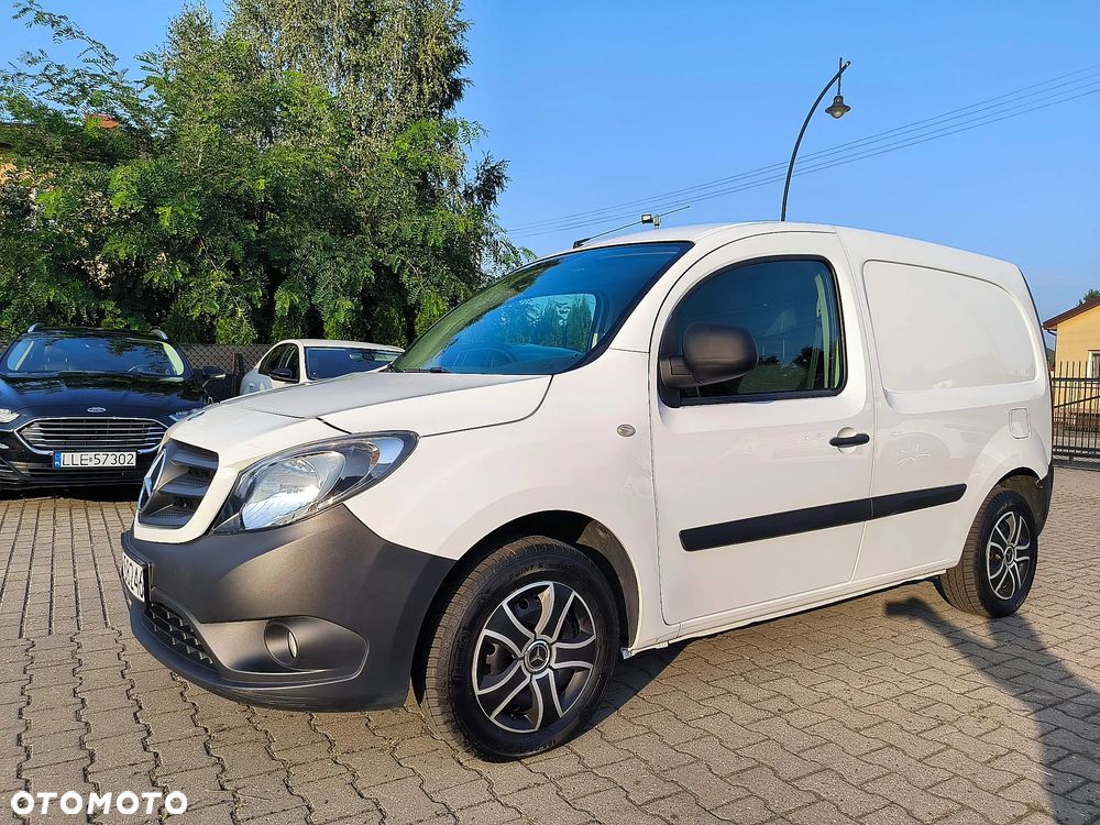 Mercedes-Benz Citan - 10