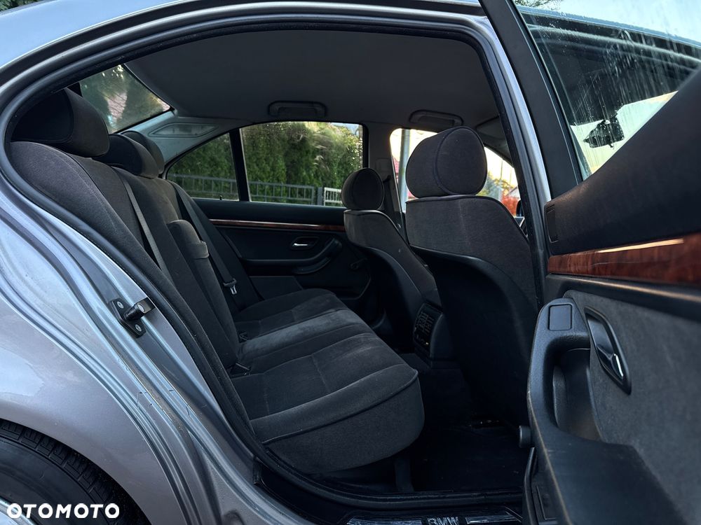 BMW Seria 5 525tds - 8