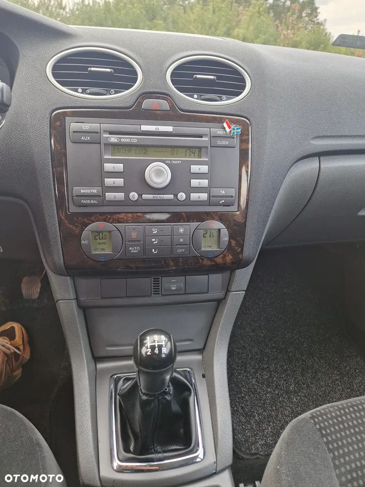 Ford Focus TDCi Ghia - 11