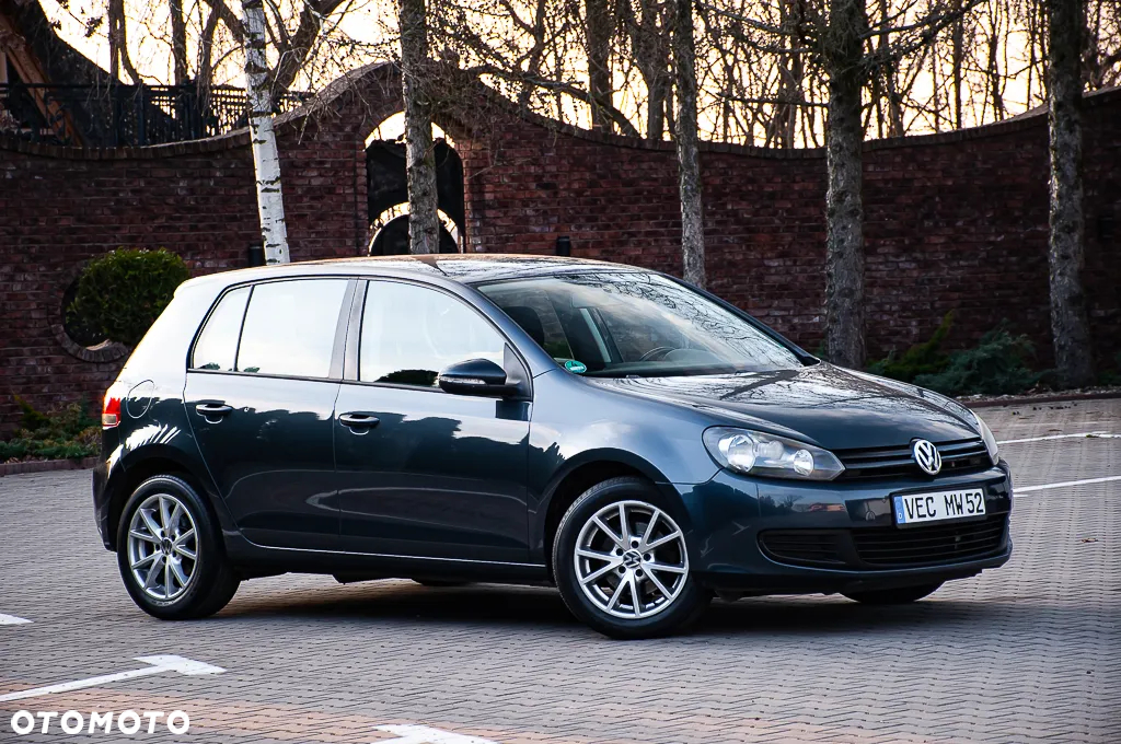 Volkswagen Golf - 9