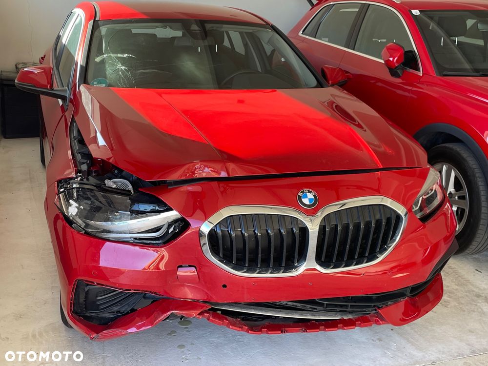 BMW Seria 1 116i - 11