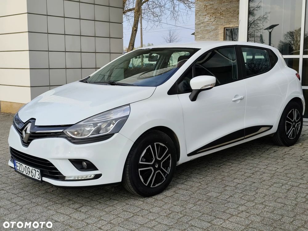 Renault Clio dCi 90 Dynamique - 4