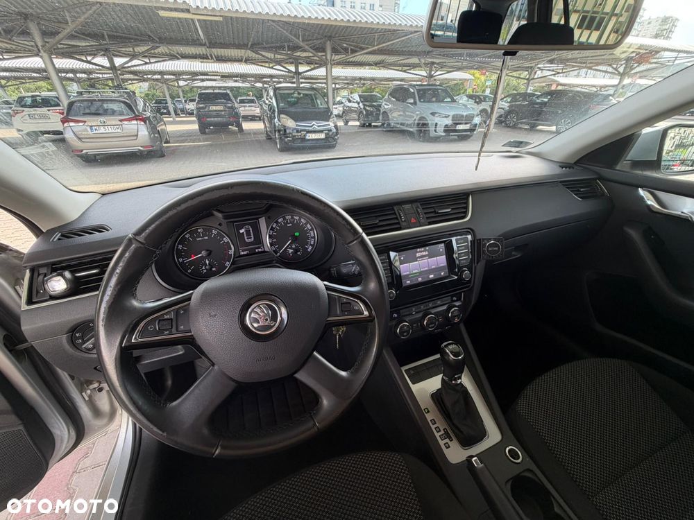 Skoda Octavia 1.4 TSI Edition DSG - 8