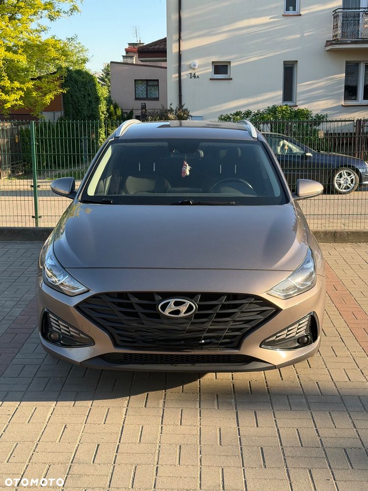 Hyundai i30 1.6 D Classic + - 2