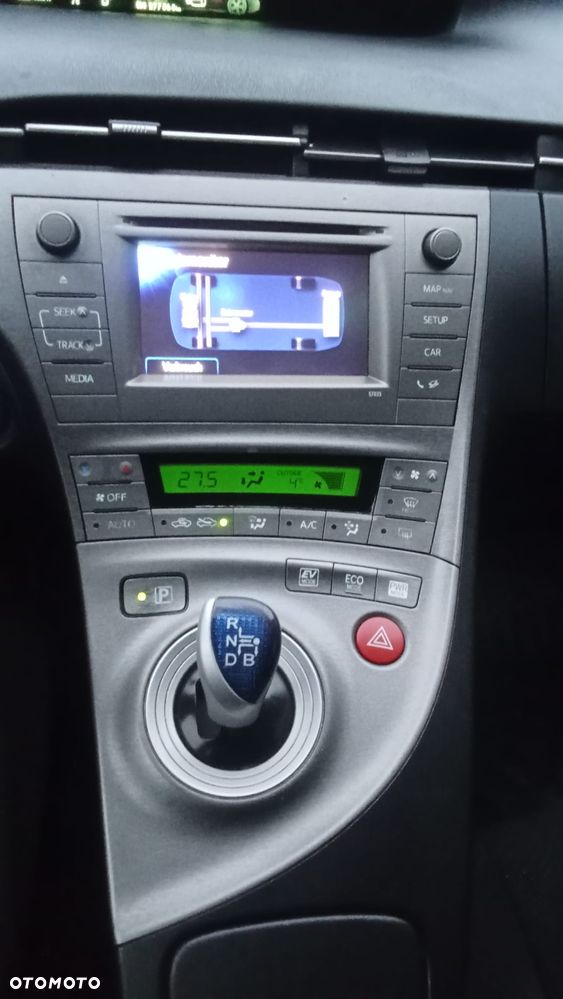 Toyota Prius (Hybrid) Comfort - 21