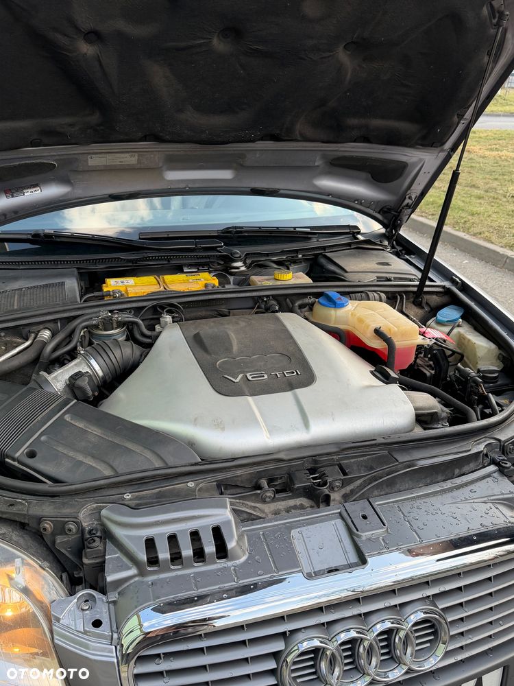 Audi A4 Limousine - 3