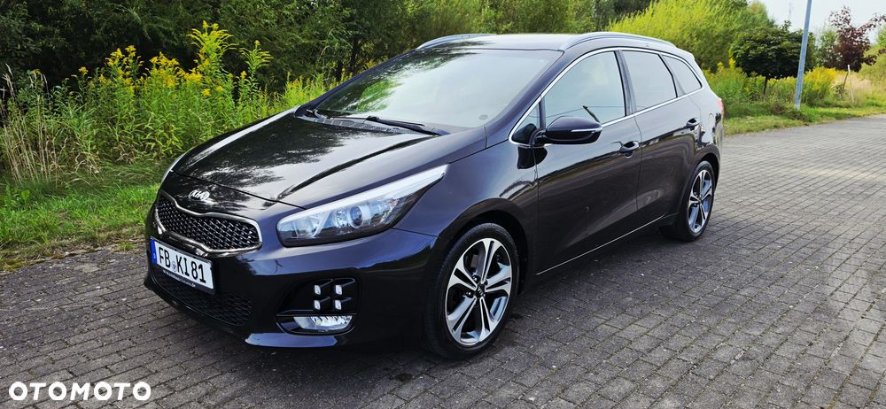 Kia Ceed 1.6 CRDi 136 ISG Dream-Team Edition - 5
