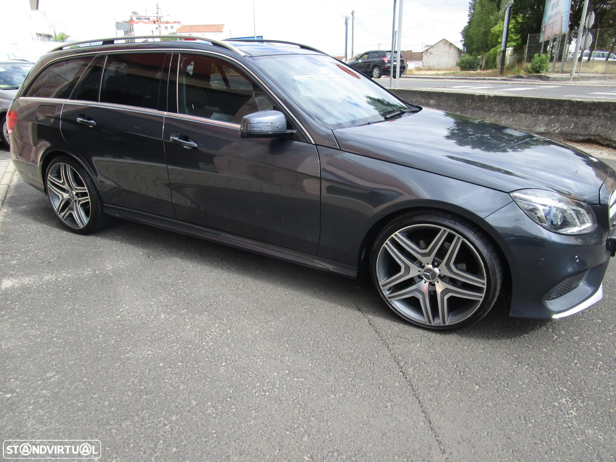 Mercedes-Benz E 300 Bluetec Hybrid Avantgarde - 3
