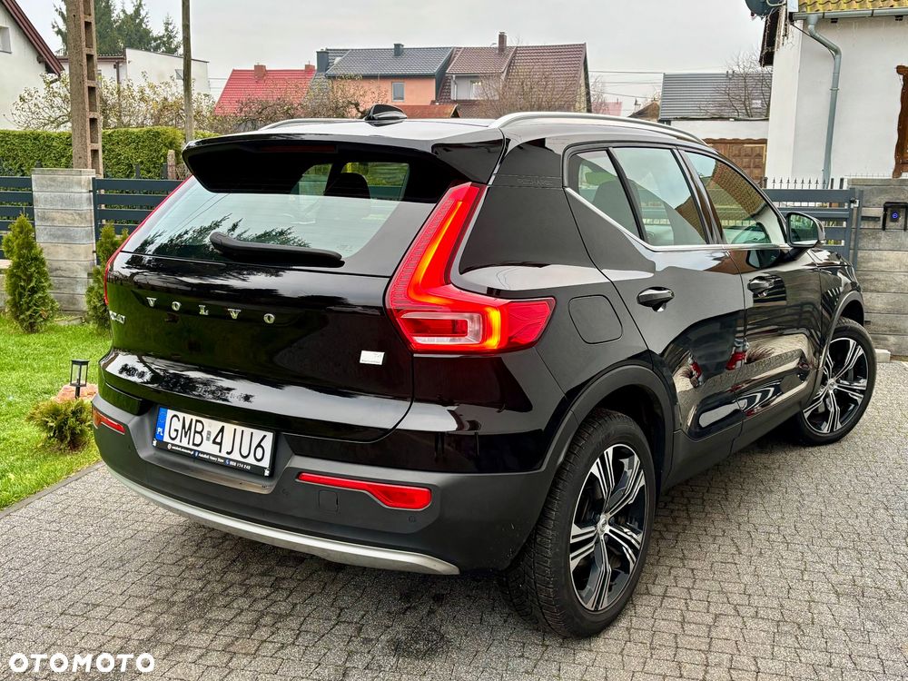 Volvo XC 40 - 5