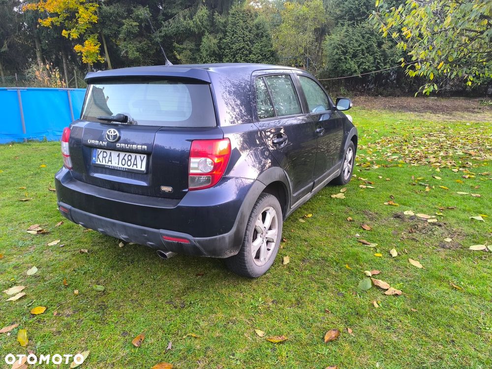 Toyota Urban Cruiser 1.4 D-4D Sol 4x4 - 5