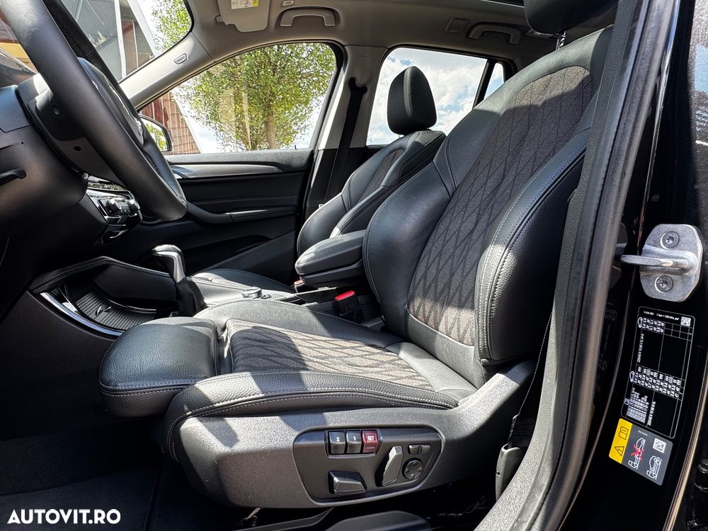 BMW X1 xDrive25e Sport Line - 25