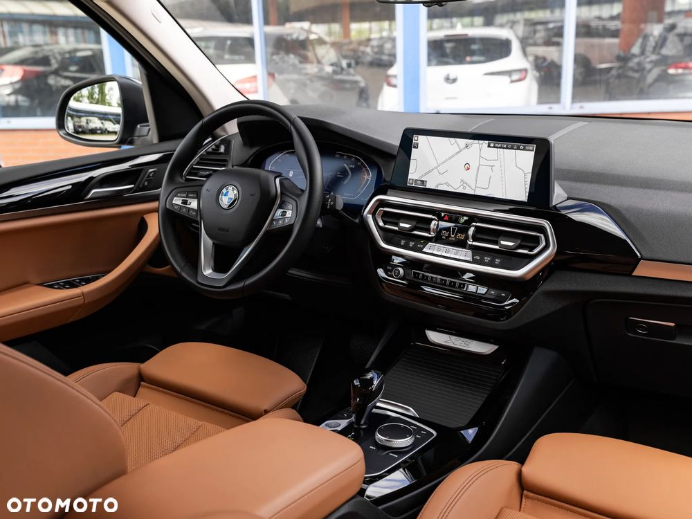 BMW X3 sDrive18d Advantage - 23