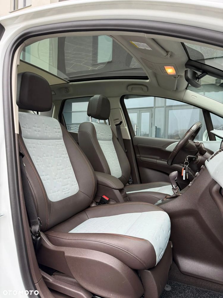 Opel Meriva 1.4 T Cosmo - 17