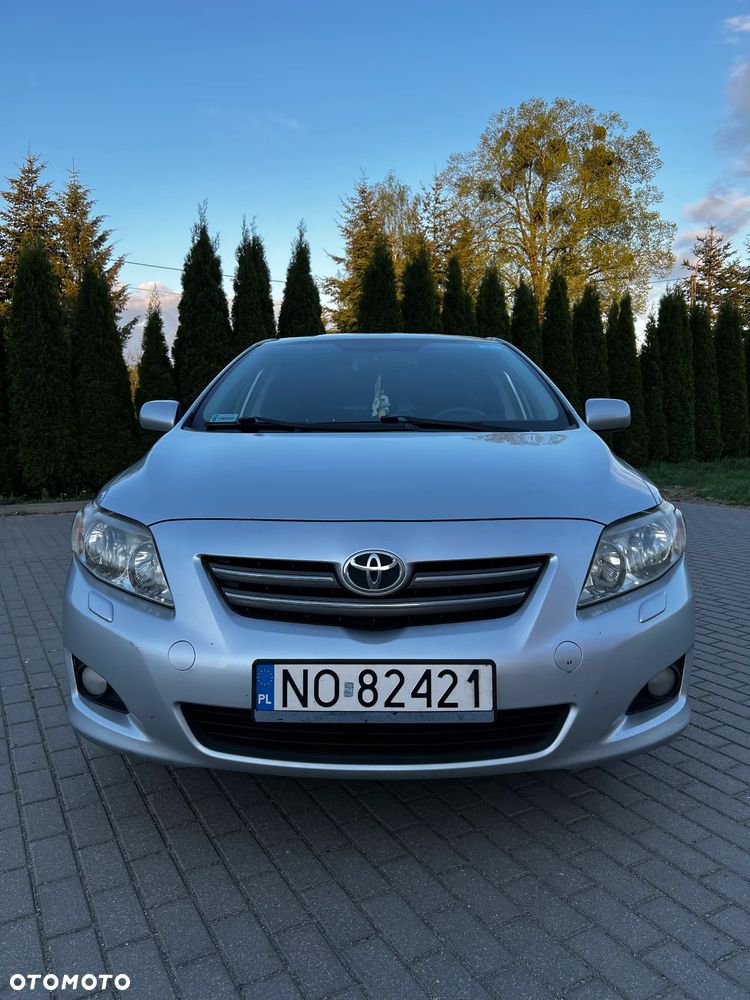 Toyota Corolla 1.6 VVT-i Luna MM - 2