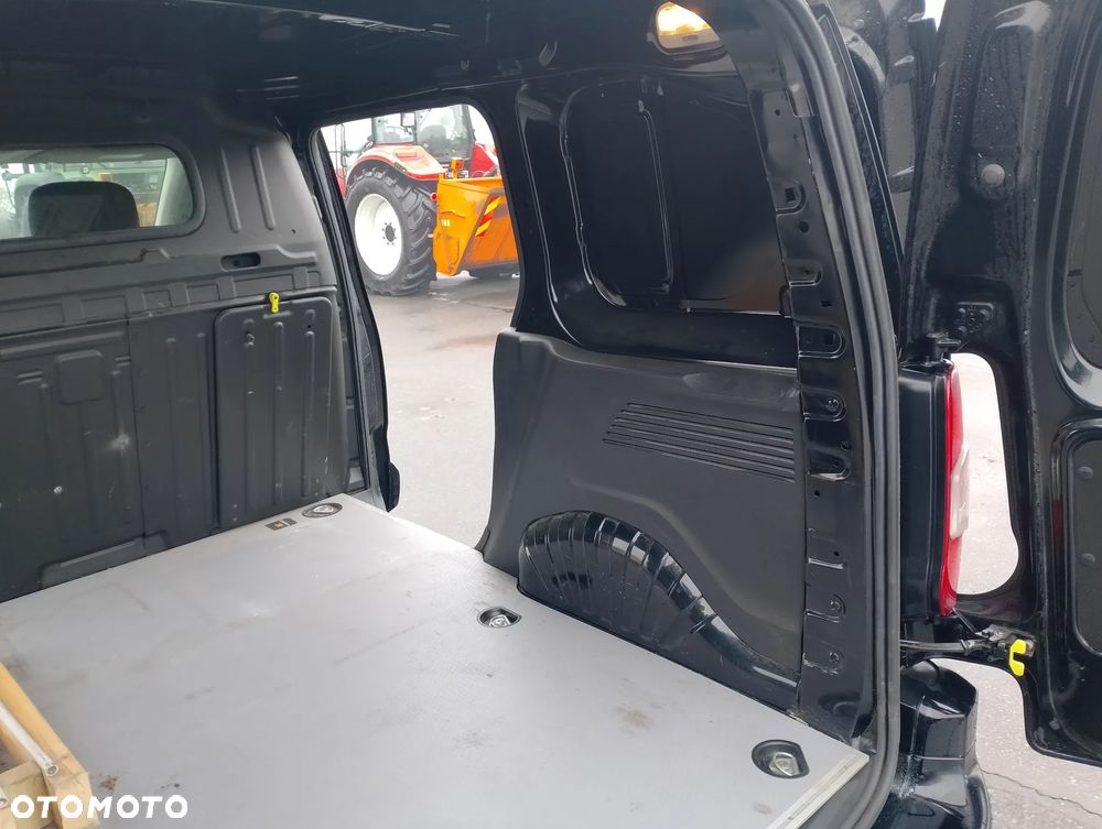 Peugeot Partner - 15