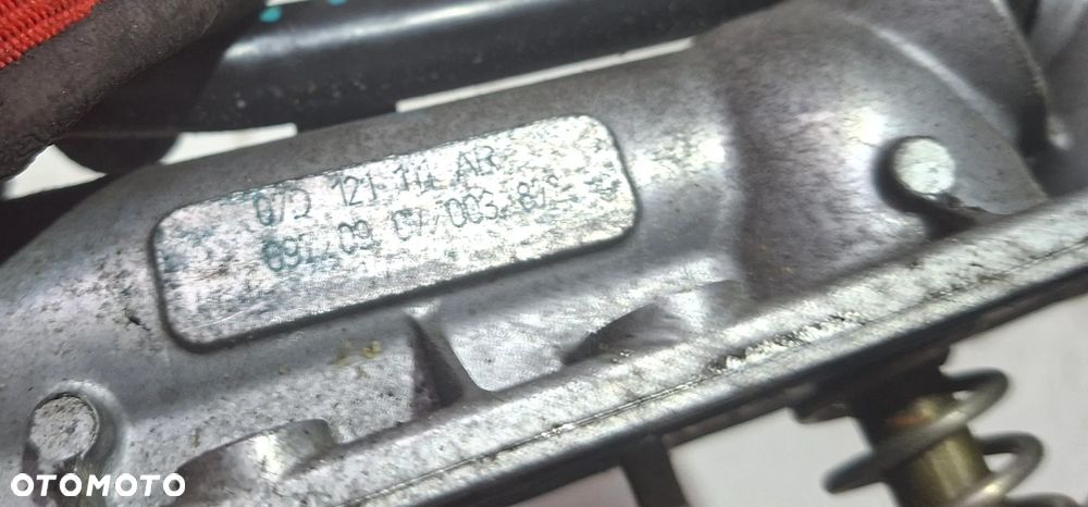 VW PHAETON 02- TERMOSTAT SILNIKA 07D121111AR - 2