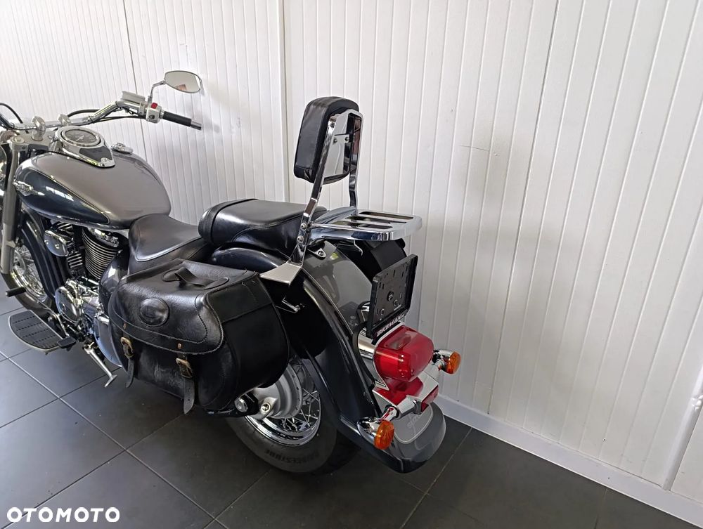 Suzuki VL 800 Volusia - Boulevard C50 - 8