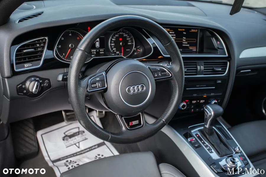 Audi A4 Avant 3.0 TDI DPF quattro S line Sportpaket - 39