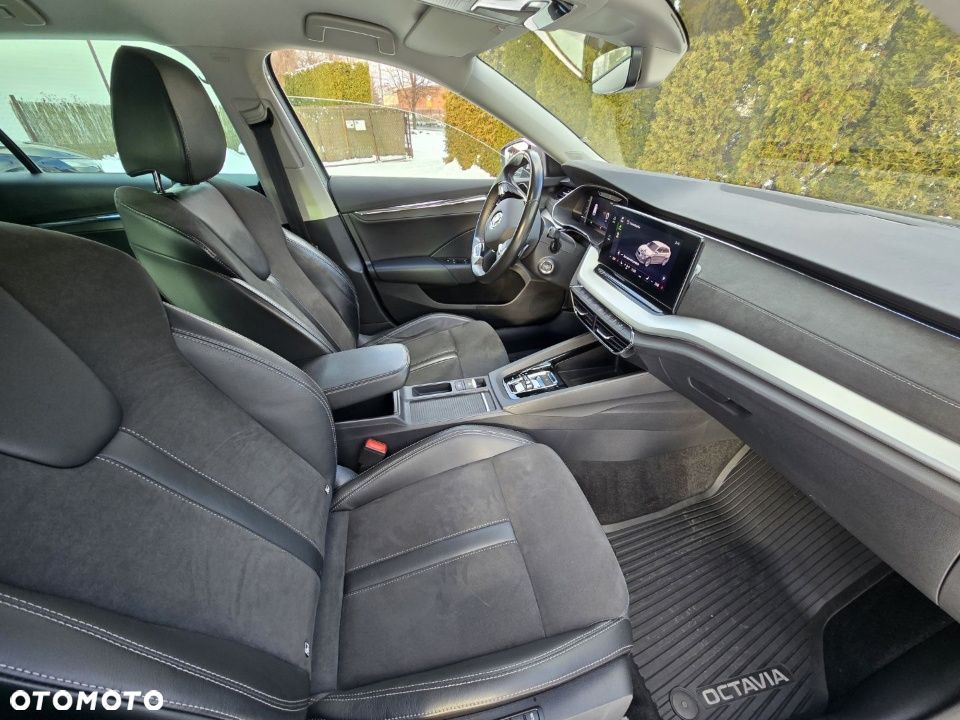 Skoda Octavia 2.0 TDI Style DSG - 8