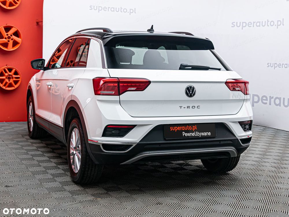 Volkswagen T-Roc - 24