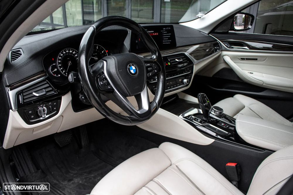 BMW 520 d Line Luxury Auto - 28