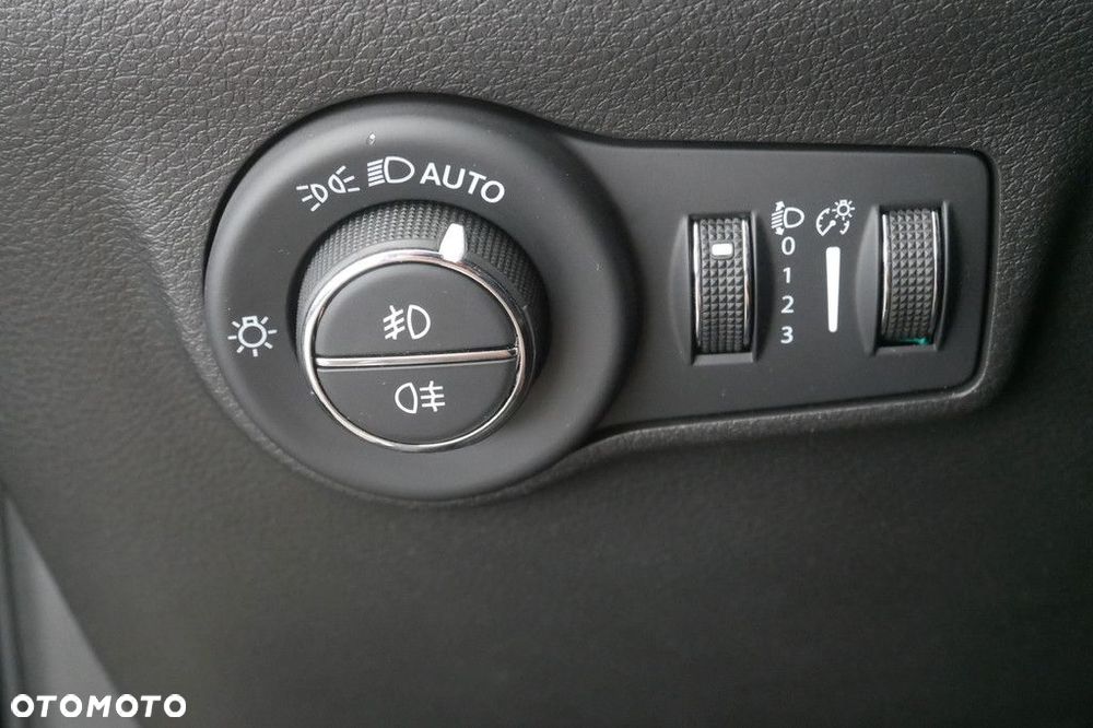 Jeep Compass - 40