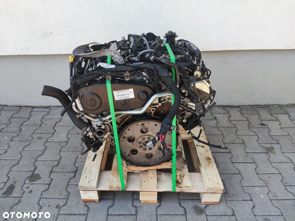 SILNIK KOMPLETNY WTRYSKIWACZE TURBINA CITROEN C5 III X7 3.0 HDI 10TRK1 X801 - 4