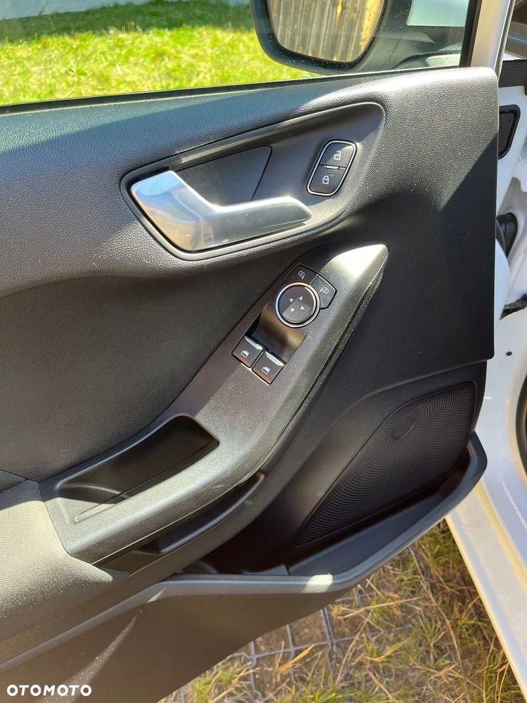 Ford Fiesta 1.1 SYNC Edition - 11