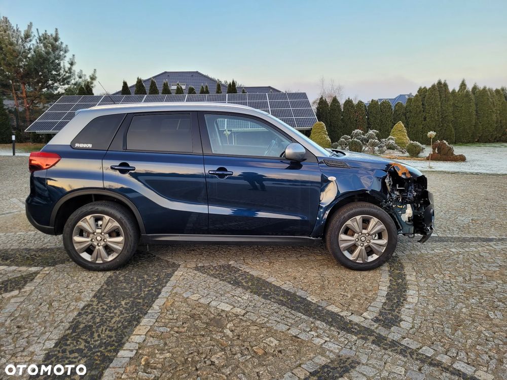 Suzuki Vitara 1.5 Dualjet Hybrid Allgrip AGS Comfort "SHINKAI" - 36