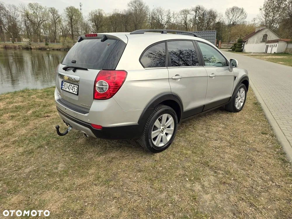 Chevrolet Captiva 2.0 d LT high - 4
