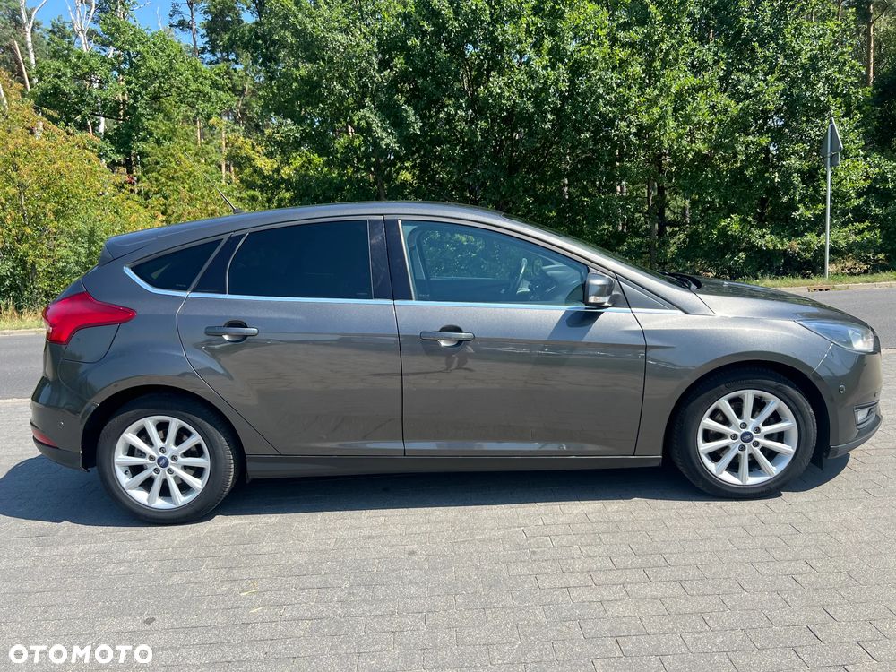 Ford Focus - 4