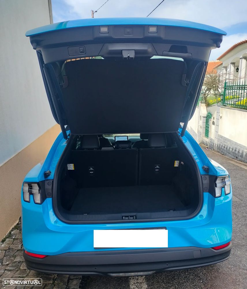 Ford Mustang Mach-E AWD PREMIUM - 3