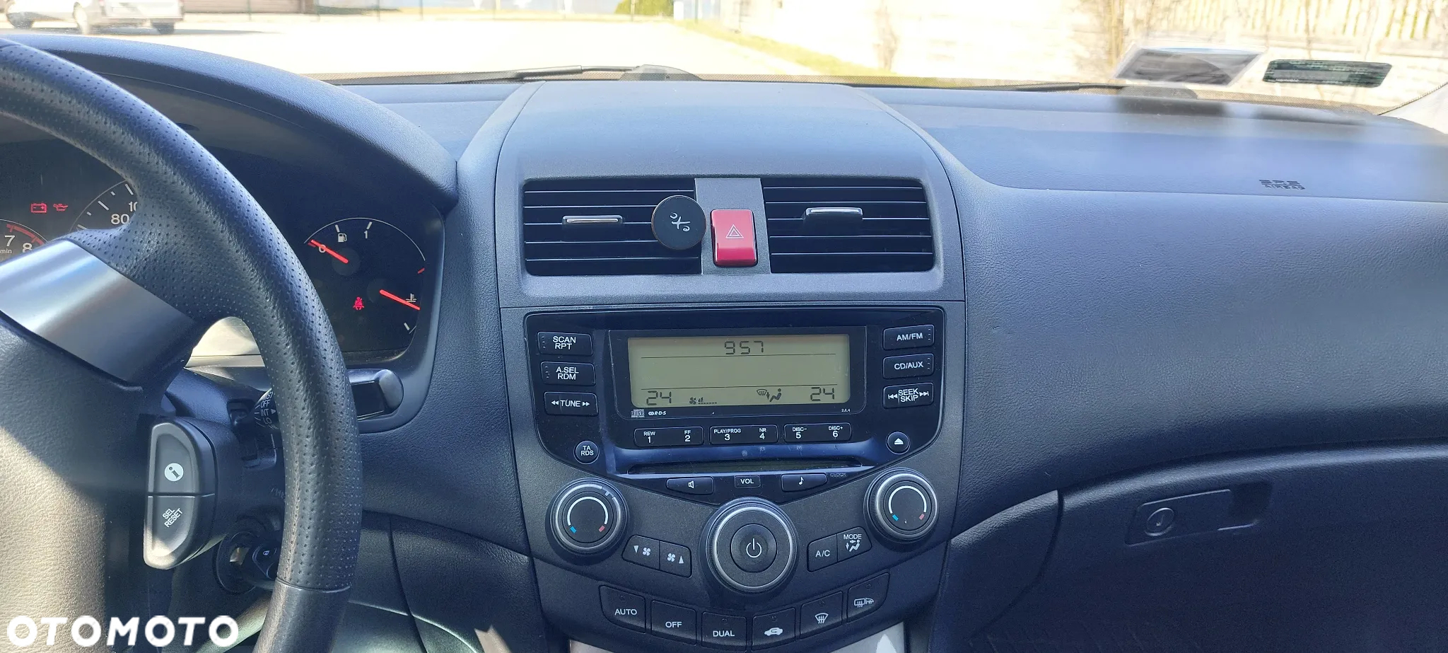 Honda Accord 2.0 Comfort - 8