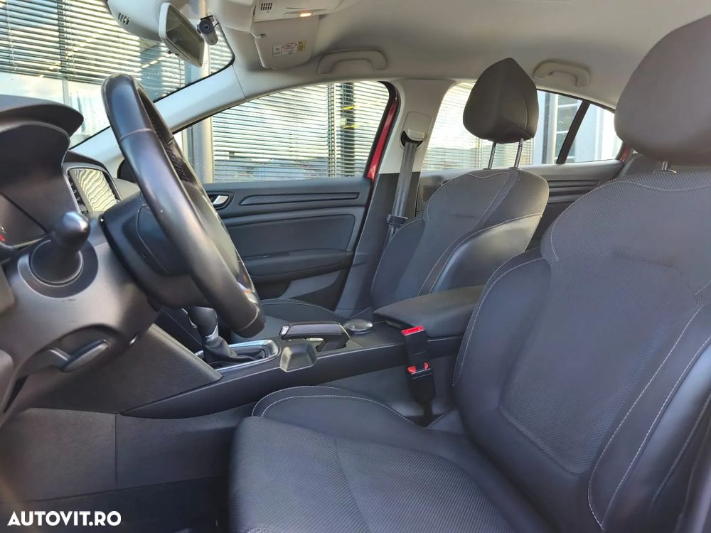 Renault Megane TCe 140 EDC GPF Techno - 10