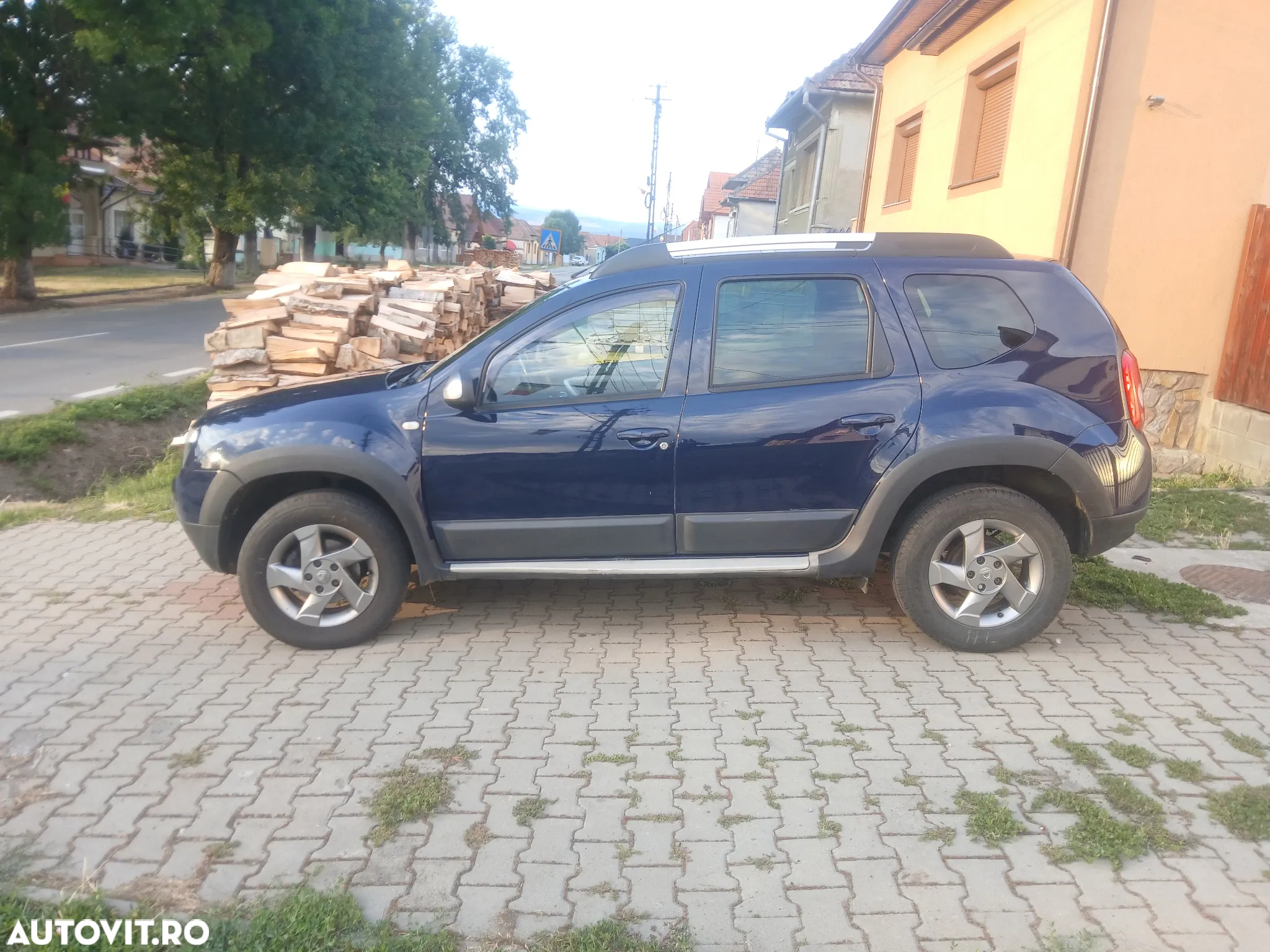 Dacia Duster 1.5 dCi 4x4 Laureate - 6