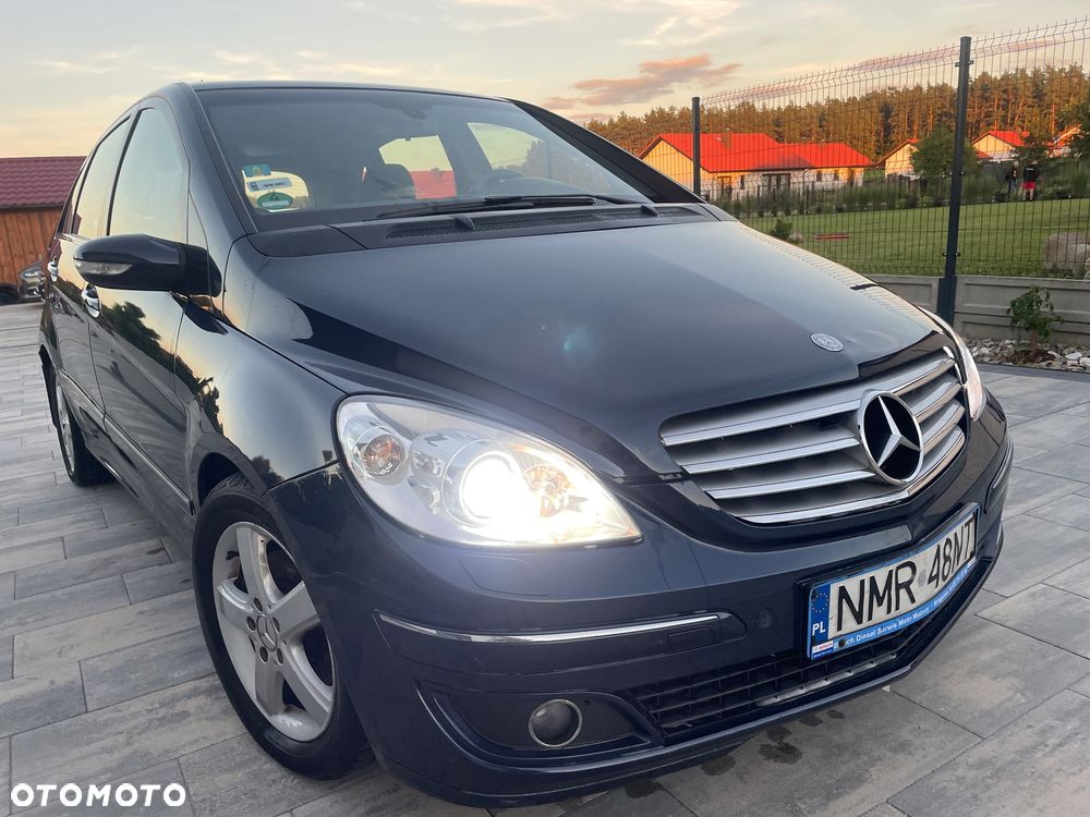 Mercedes-Benz Klasa B 200 CDI DPF Autotronic Special Edition - 18