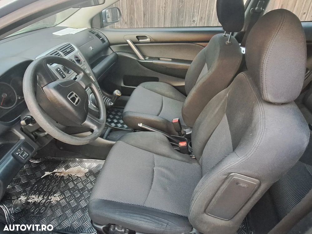 Honda Civic 1.4i LS - 3