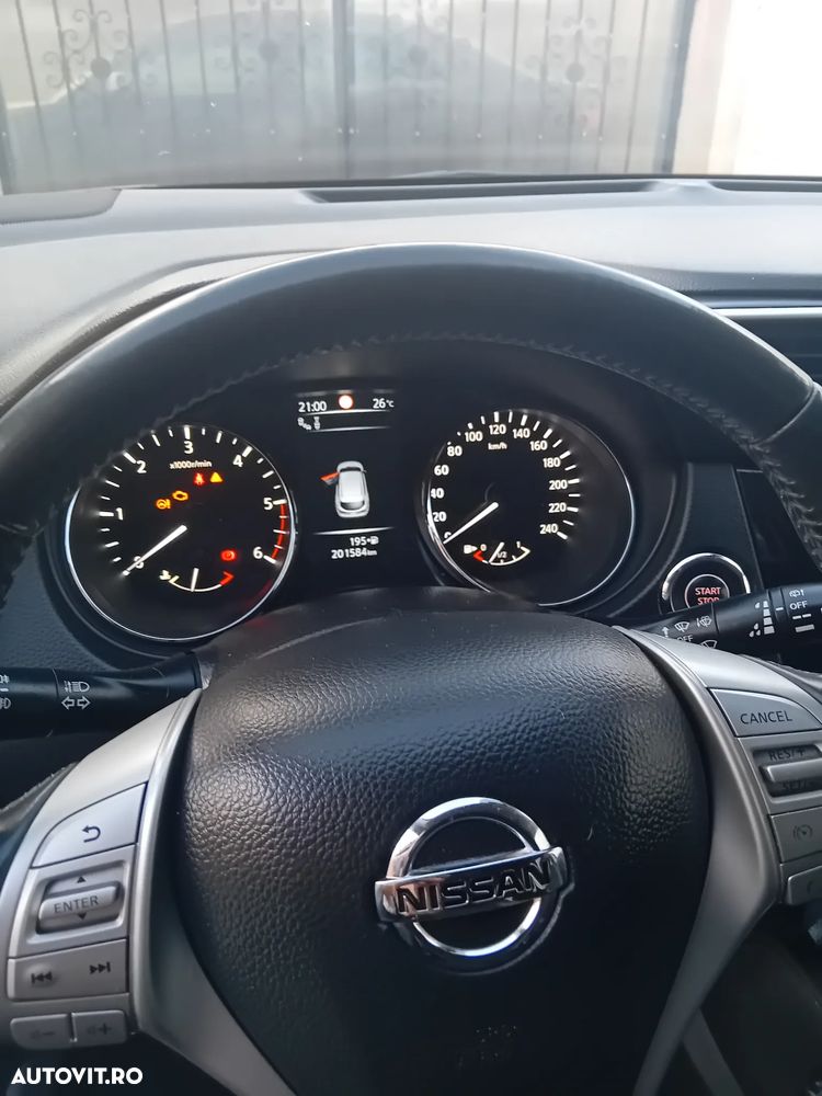 Nissan Qashqai 1.5 DCI Start/Stop Tekna - 11